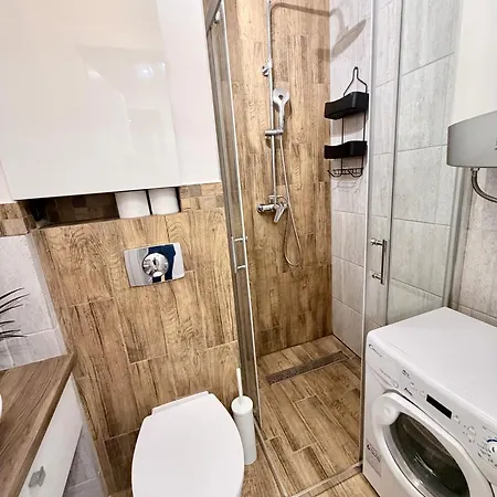 Bb 10 Min Spacerem Do Centrum Wifi Baza Wypadowa W Beskidy Bielsko-Biała