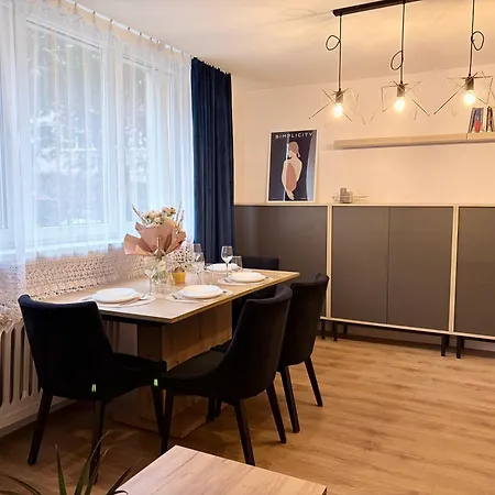 Apartament Bb 10 Min Spacerem Do Centrum Wifi Baza Wypadowa W Beskidy