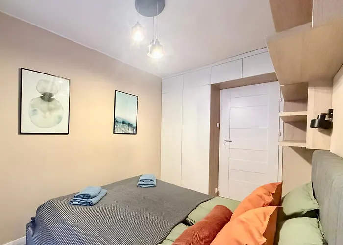 Bb 10 Min Spacerem Do Centrum Wifi Baza Wypadowa W Beskidy Apartament